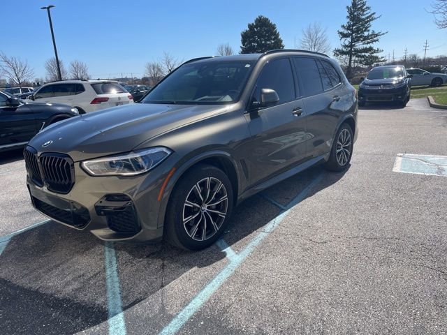 Used 2022 BMW X5 xDrive40i w/ M Sport Package image 6