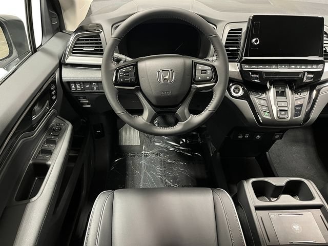New 2026 Honda Odyssey Touring image 21