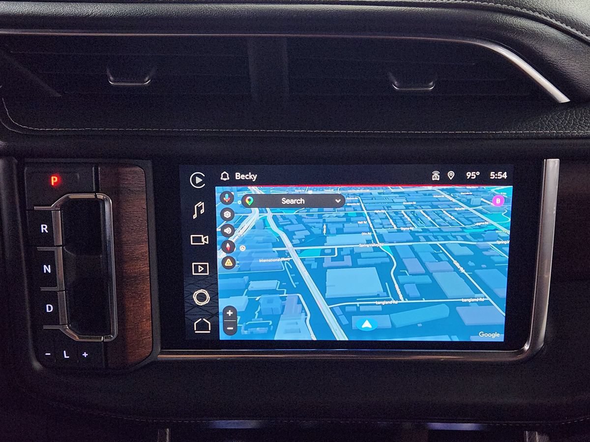 Used 2023 GMC Yukon Denali Ultimate AWD/4WD image 38