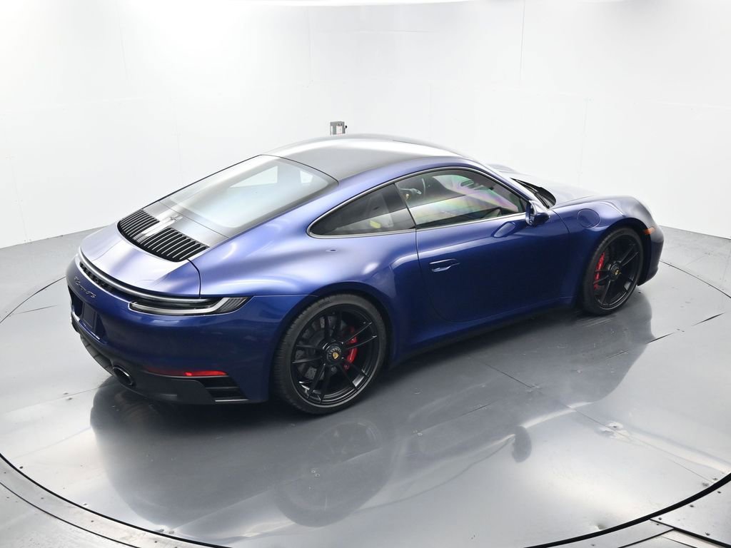 Certified 2024 Porsche 911 Carrera GTS RWD image 38