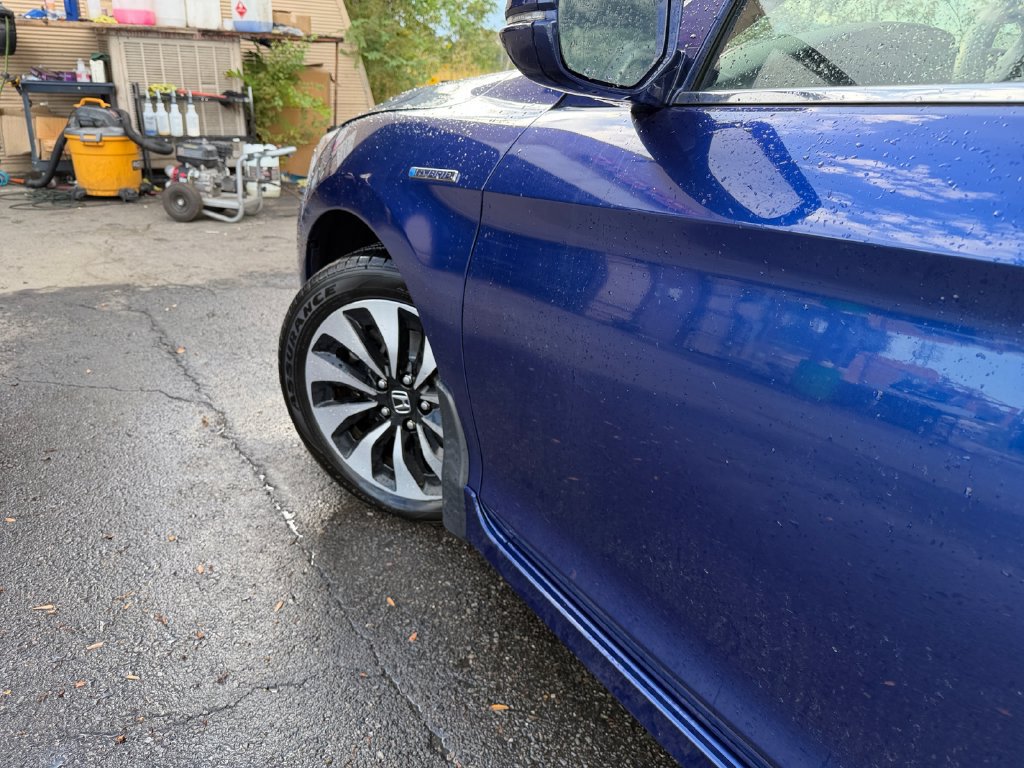 Used 2017 Honda Accord Touring image 35