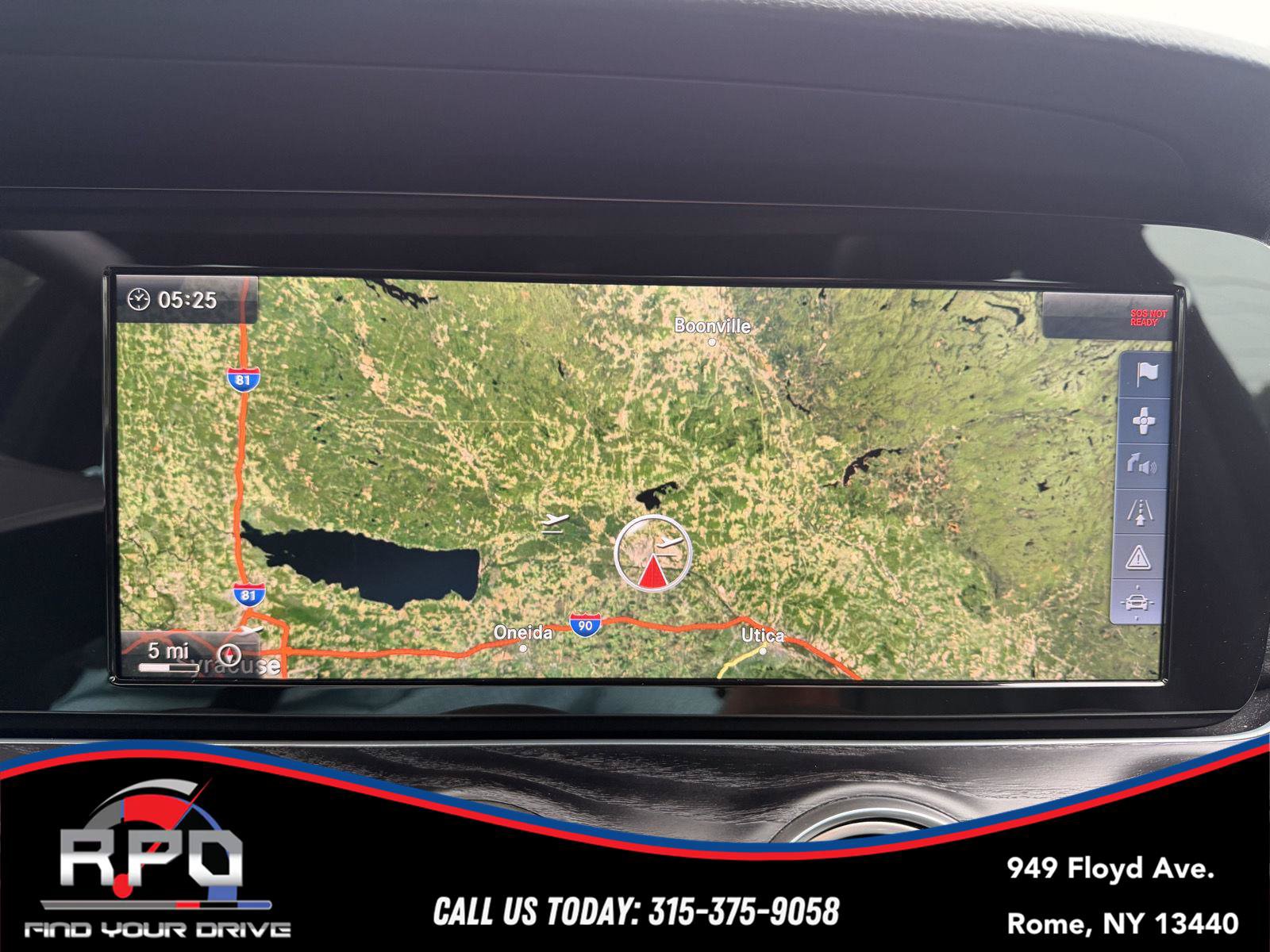 Used 2017 Mercedes-Benz E 300 4MATIC image 25