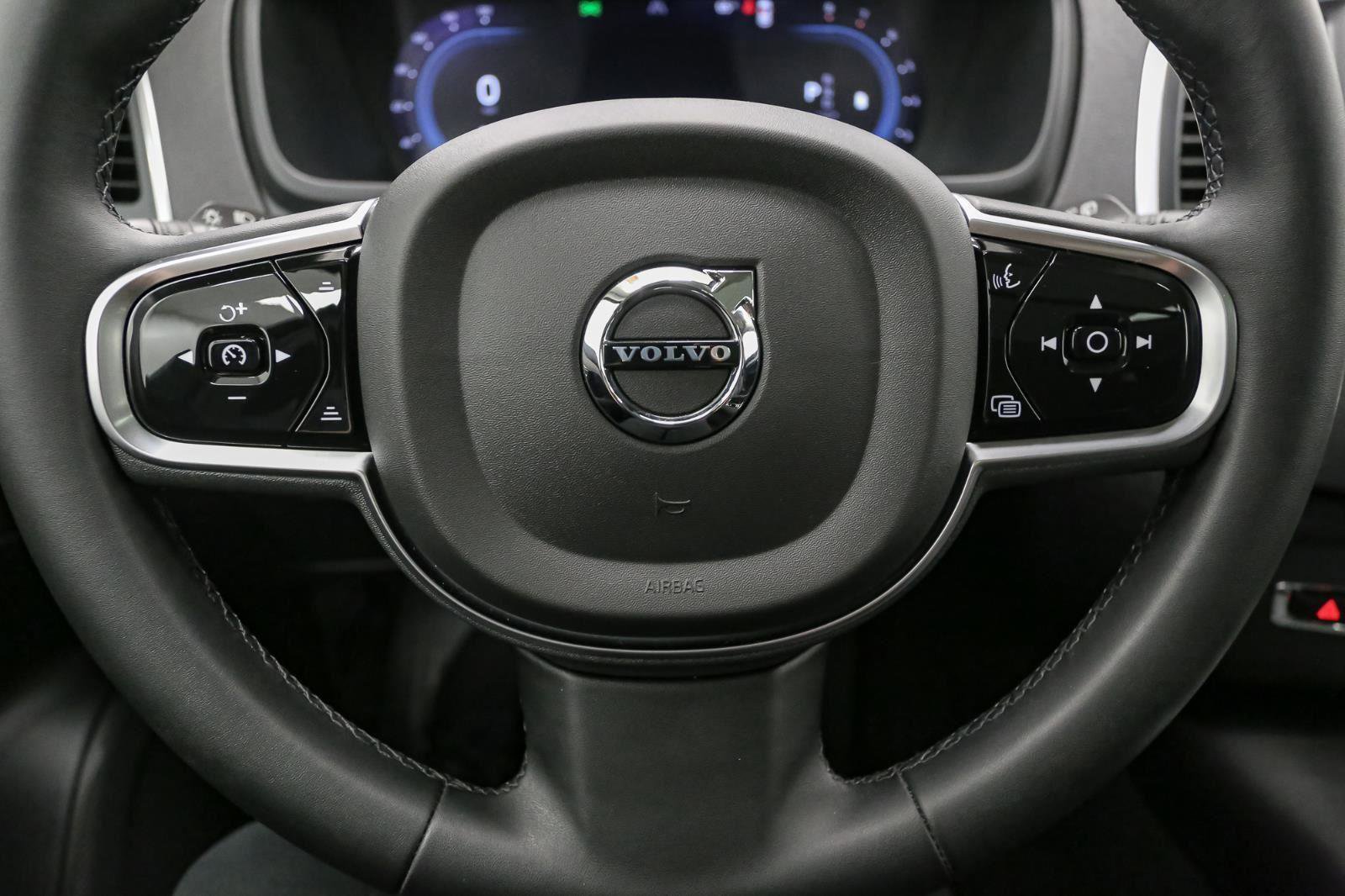 Used 2024 Volvo XC90 B5 Core w/ Climate Package image 36