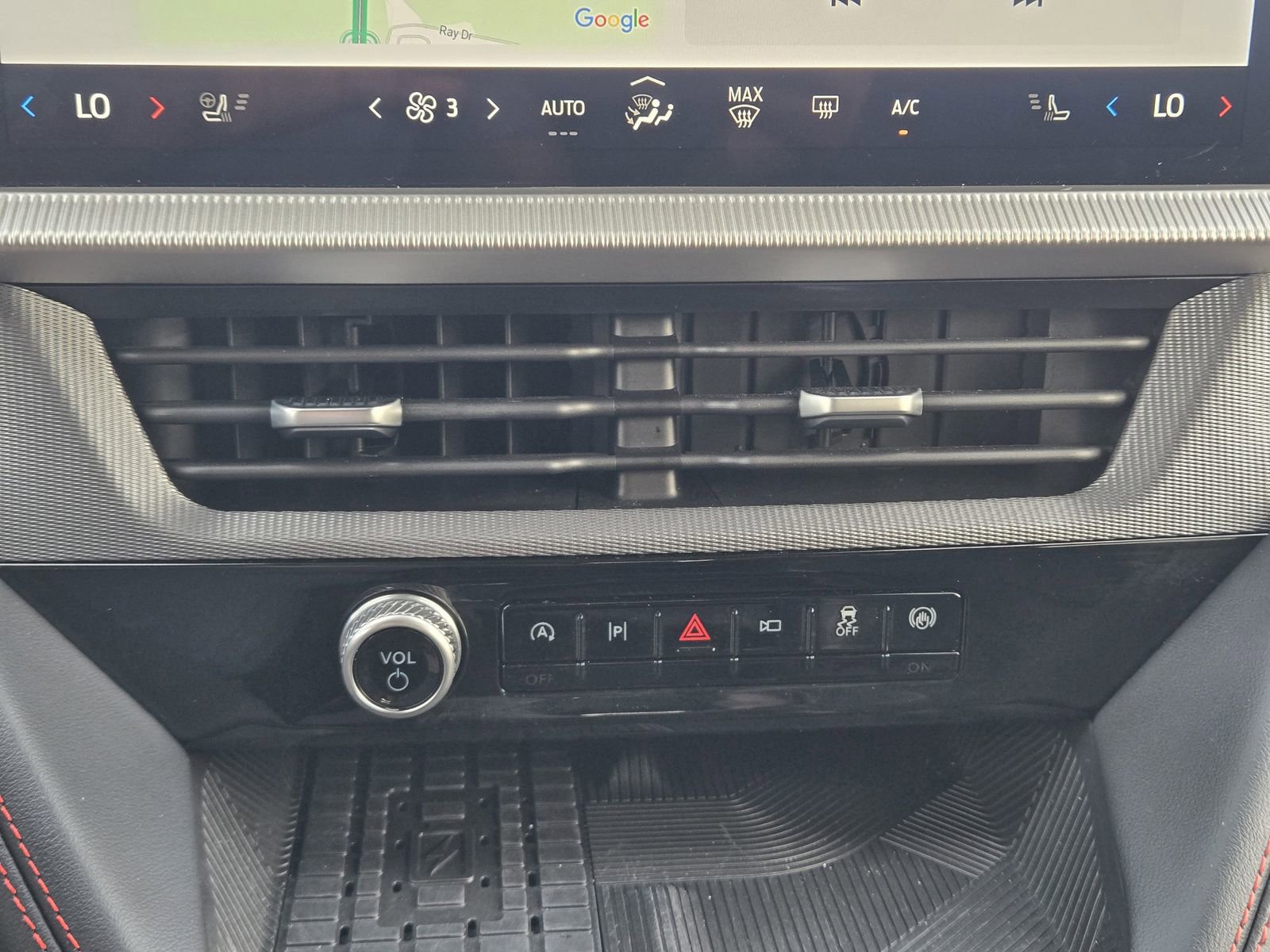 Used 2025 Ford Explorer ST-Line w/ Premium Package image 22