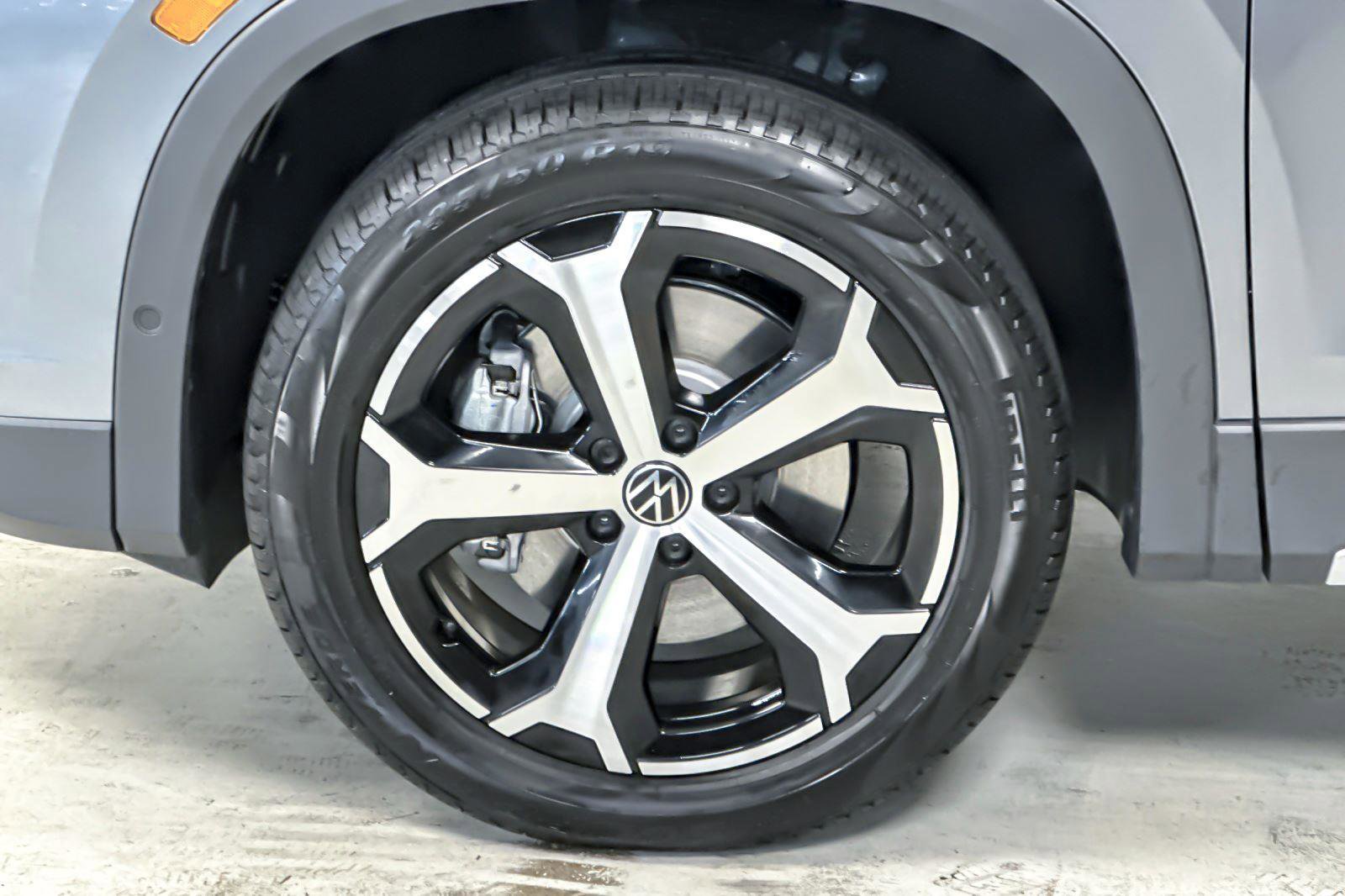 New 2026 Volkswagen Tiguan SE image 24