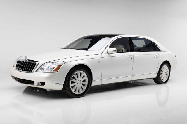 Used 2009 Maybach 62 S RWD image 9