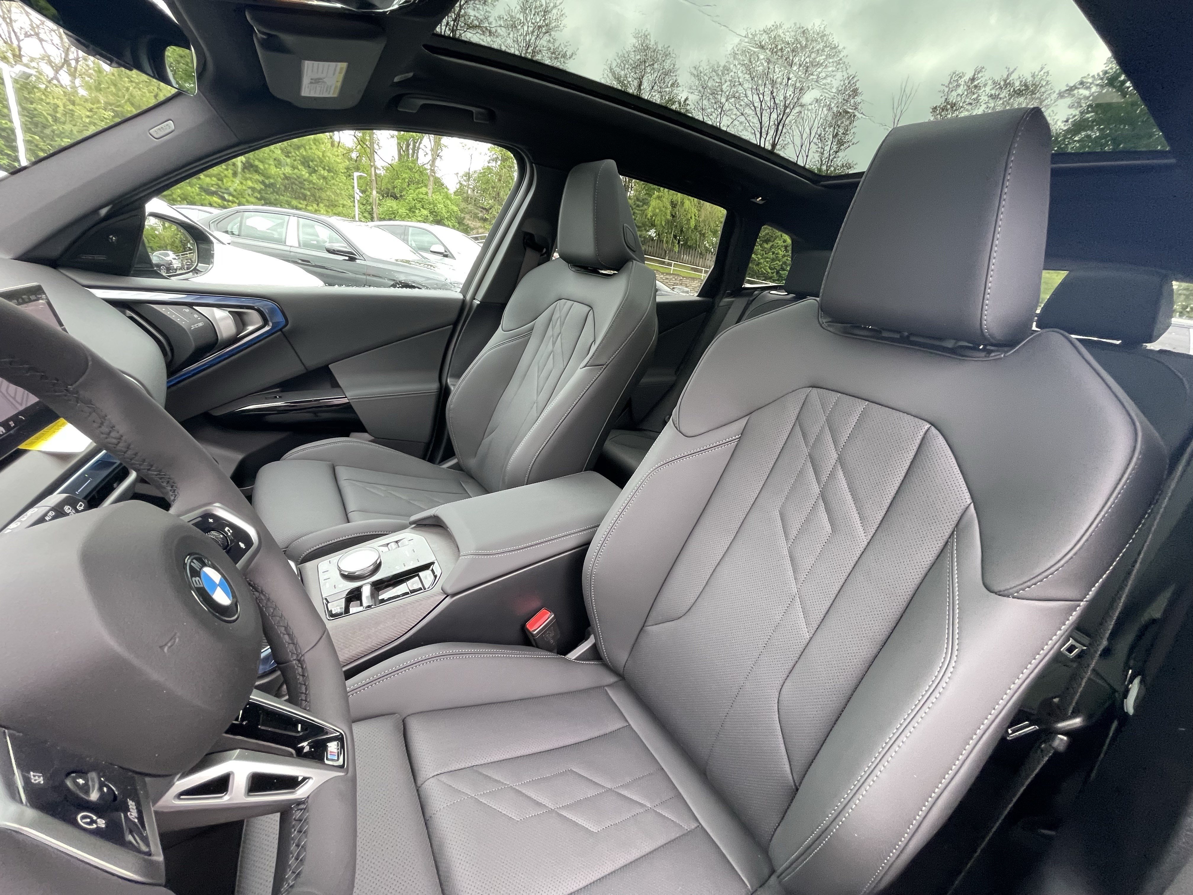 Used 2026 BMW X3 xDrive30i w/ Premium Package AWD/4WD image 9