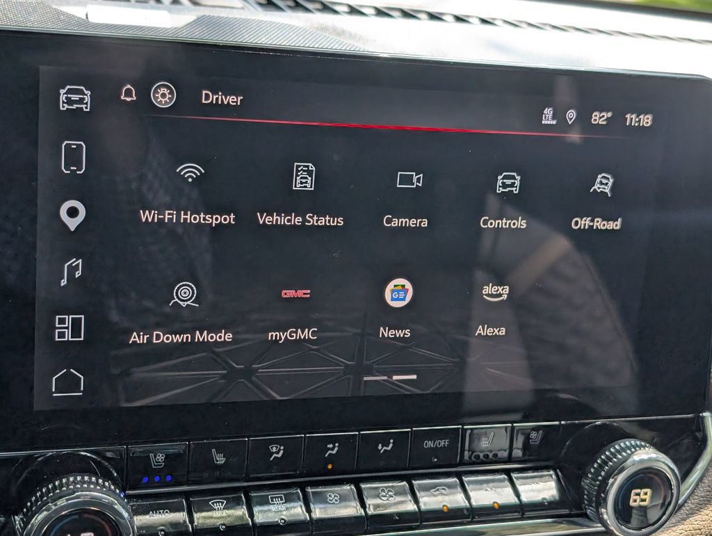 Used 2023 GMC Canyon Denali AWD/4WD image 30