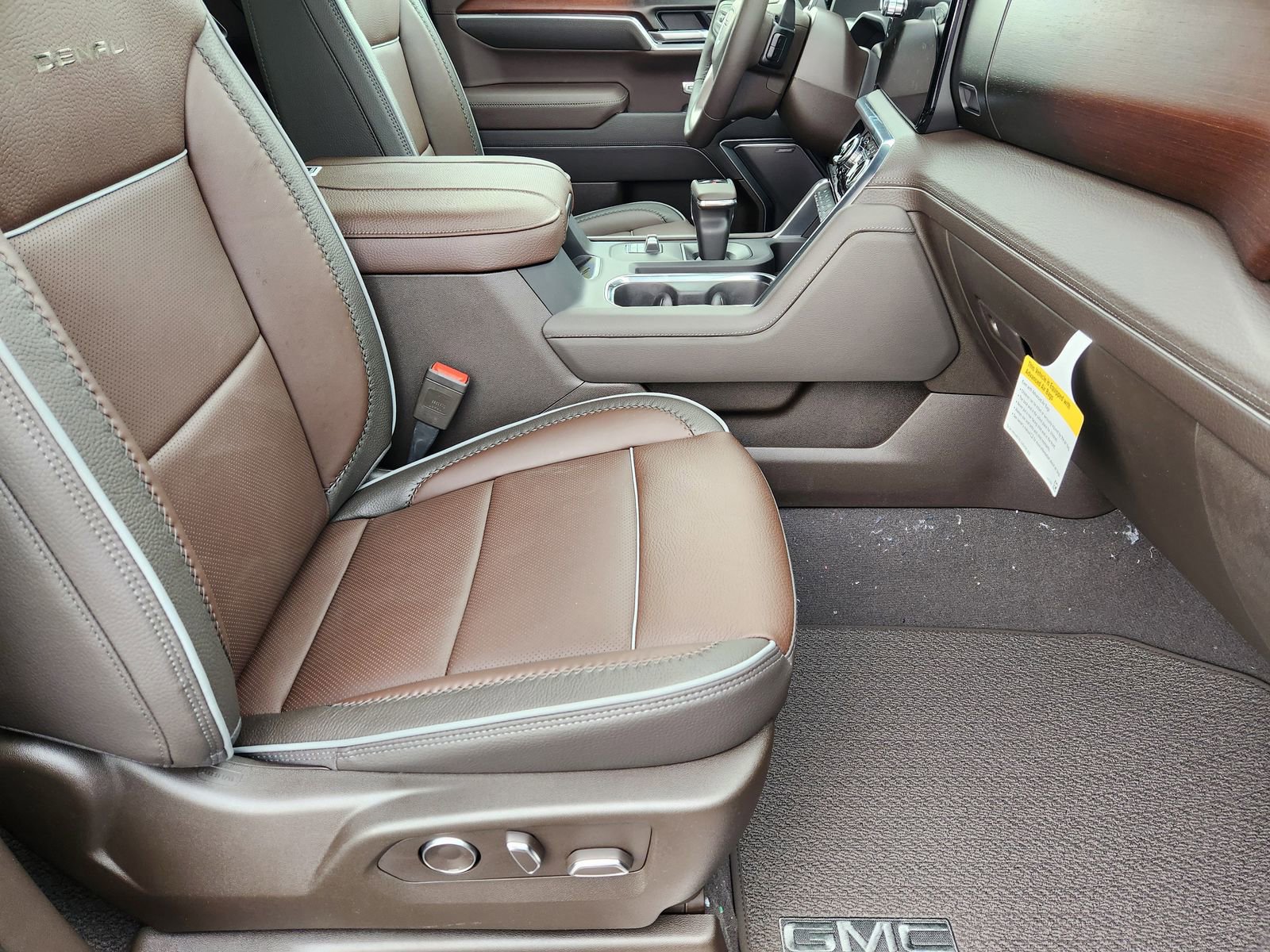 New 2026 GMC Sierra 1500 Denali w/ Technology Package image 17