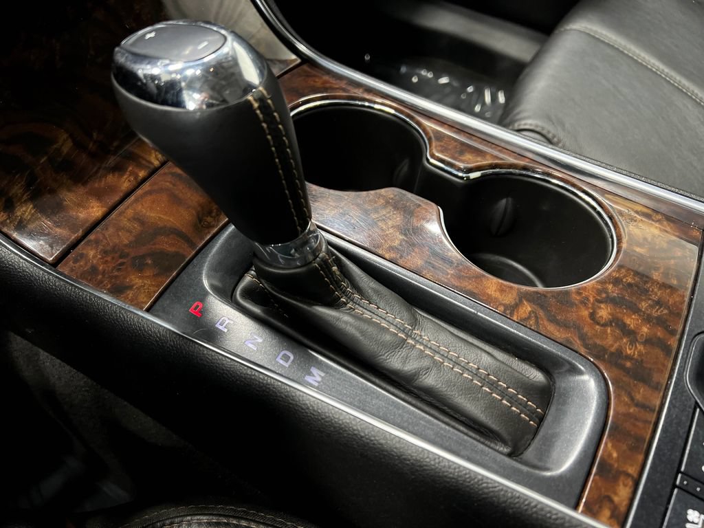 Used 2015 Chevrolet Impala LTZ FWD image 30