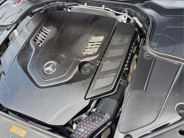 Used 2018 Mercedes-Benz S 560 Sedan image 21
