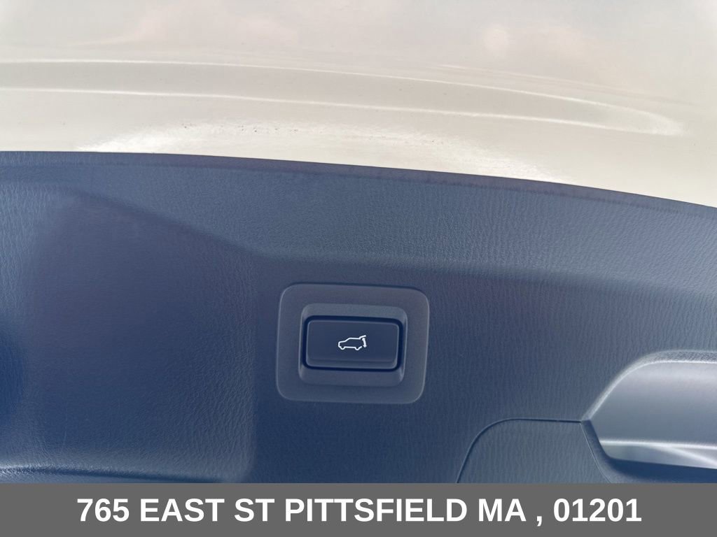 Used 2023 MAZDA CX-9 Touring Plus AWD/4WD image 17