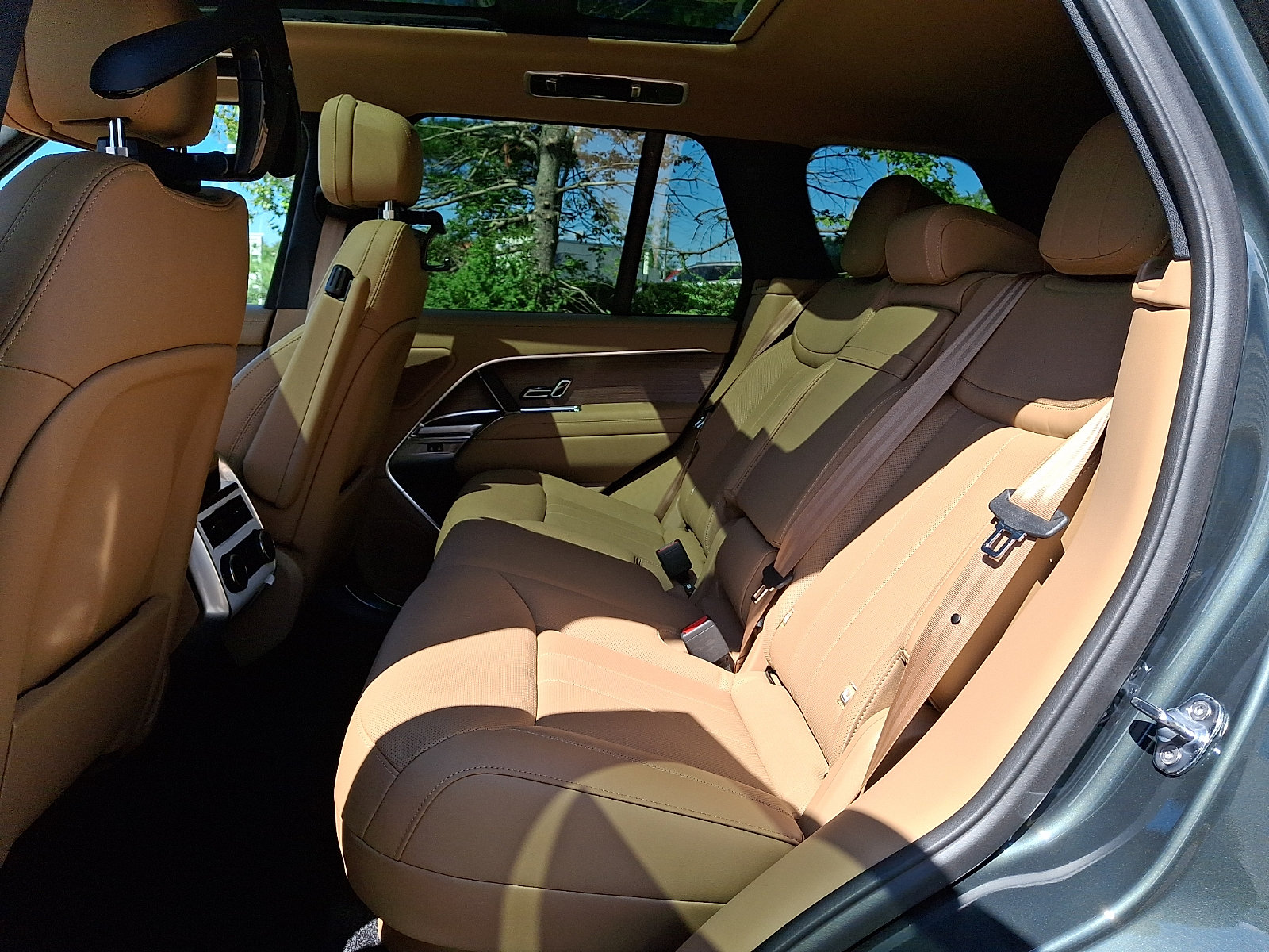 New 2027 Land Rover Range Rover SE AWD/4WD image 7
