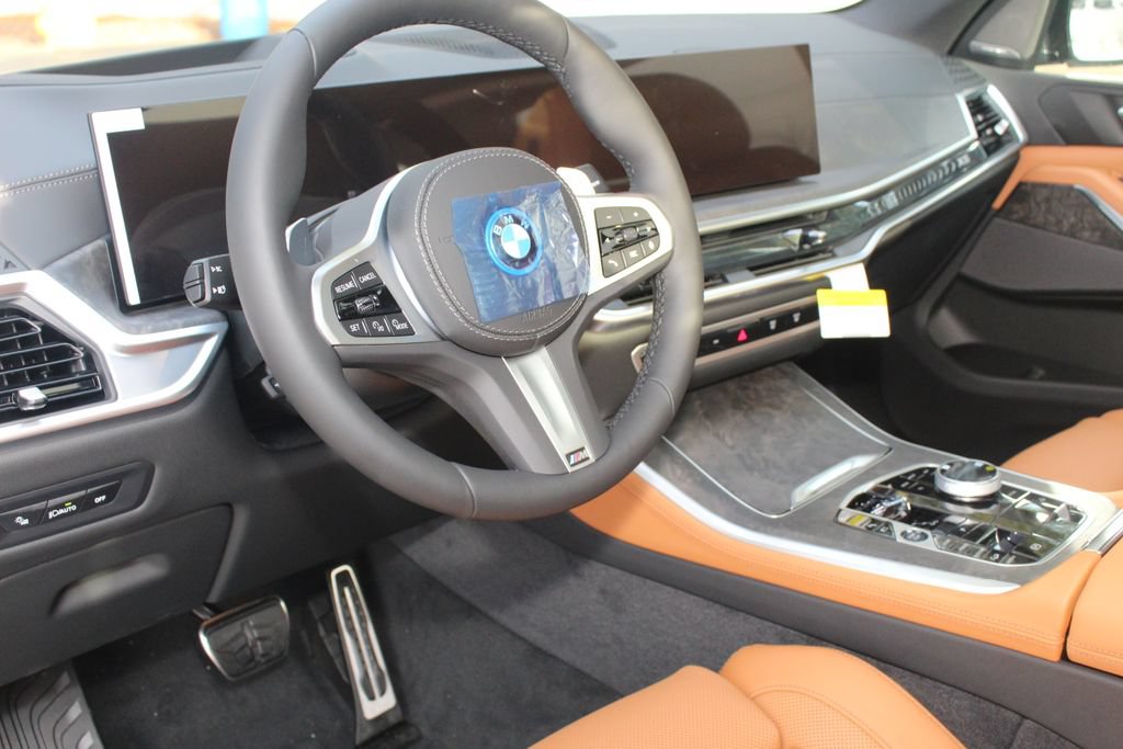 Used 2026 BMW X5 xDrive50e w/ Executive Package AWD/4WD image 12