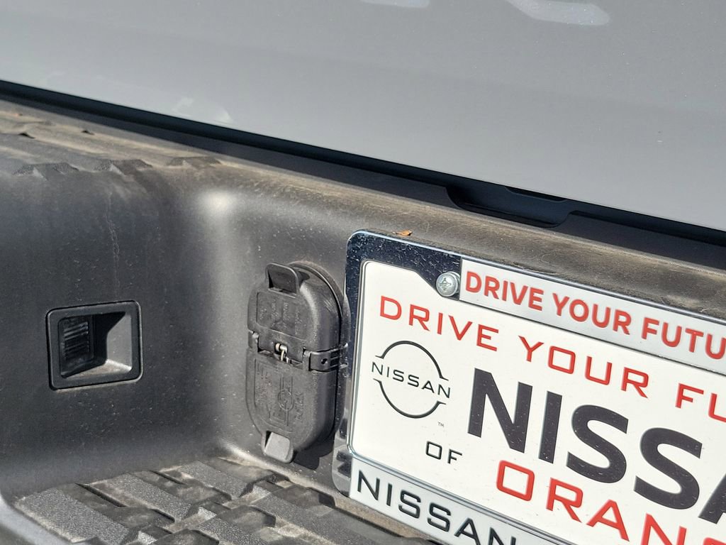 New 2026 Nissan Frontier SV w/ Tow Package image 5