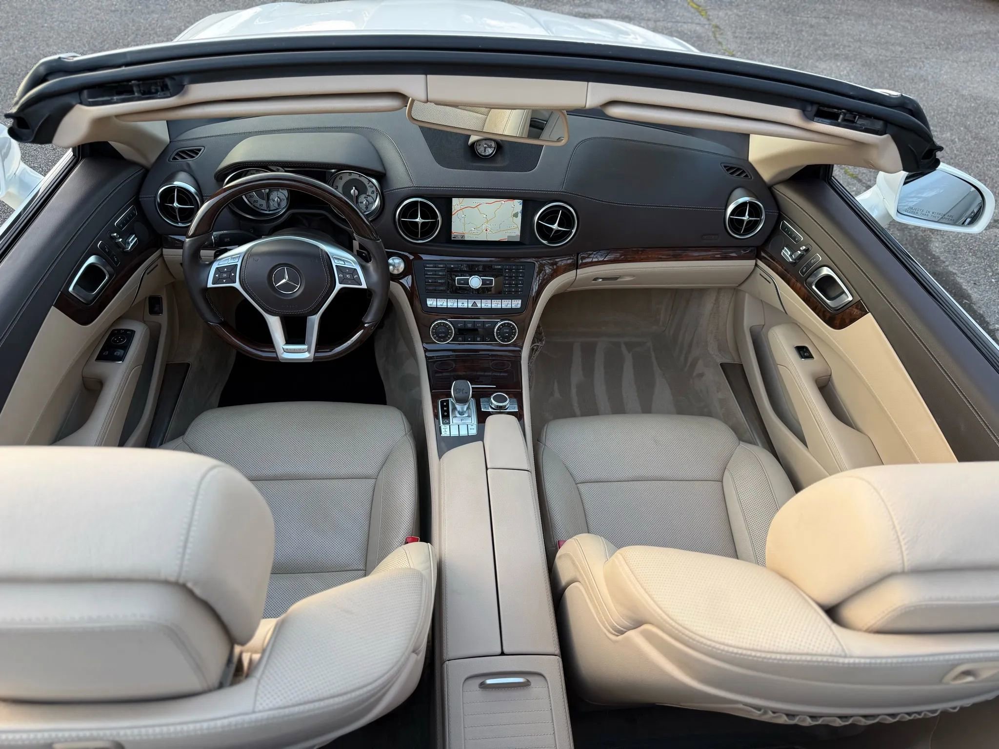 Used 2014 Mercedes-Benz SL 550 image 29