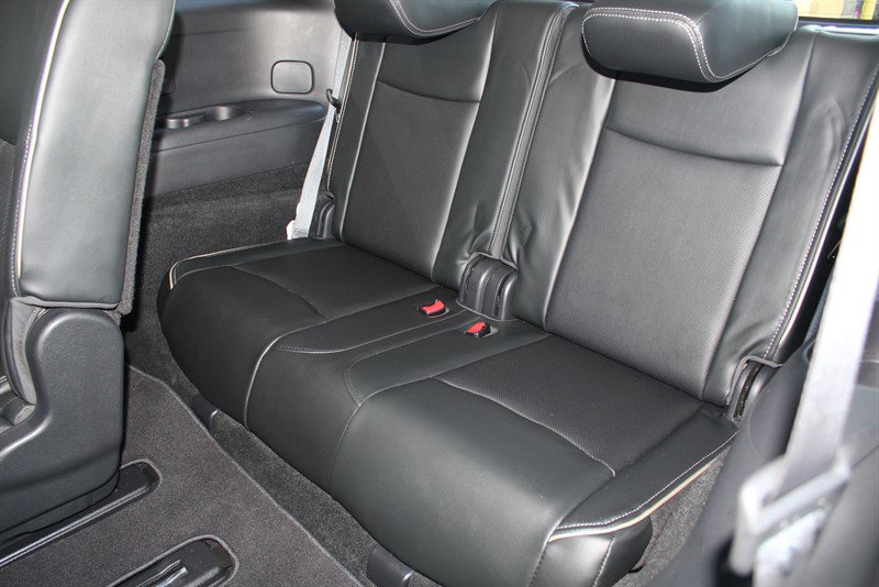 Used 2019 INFINITI QX60 Luxe w/ Essential Package image 27