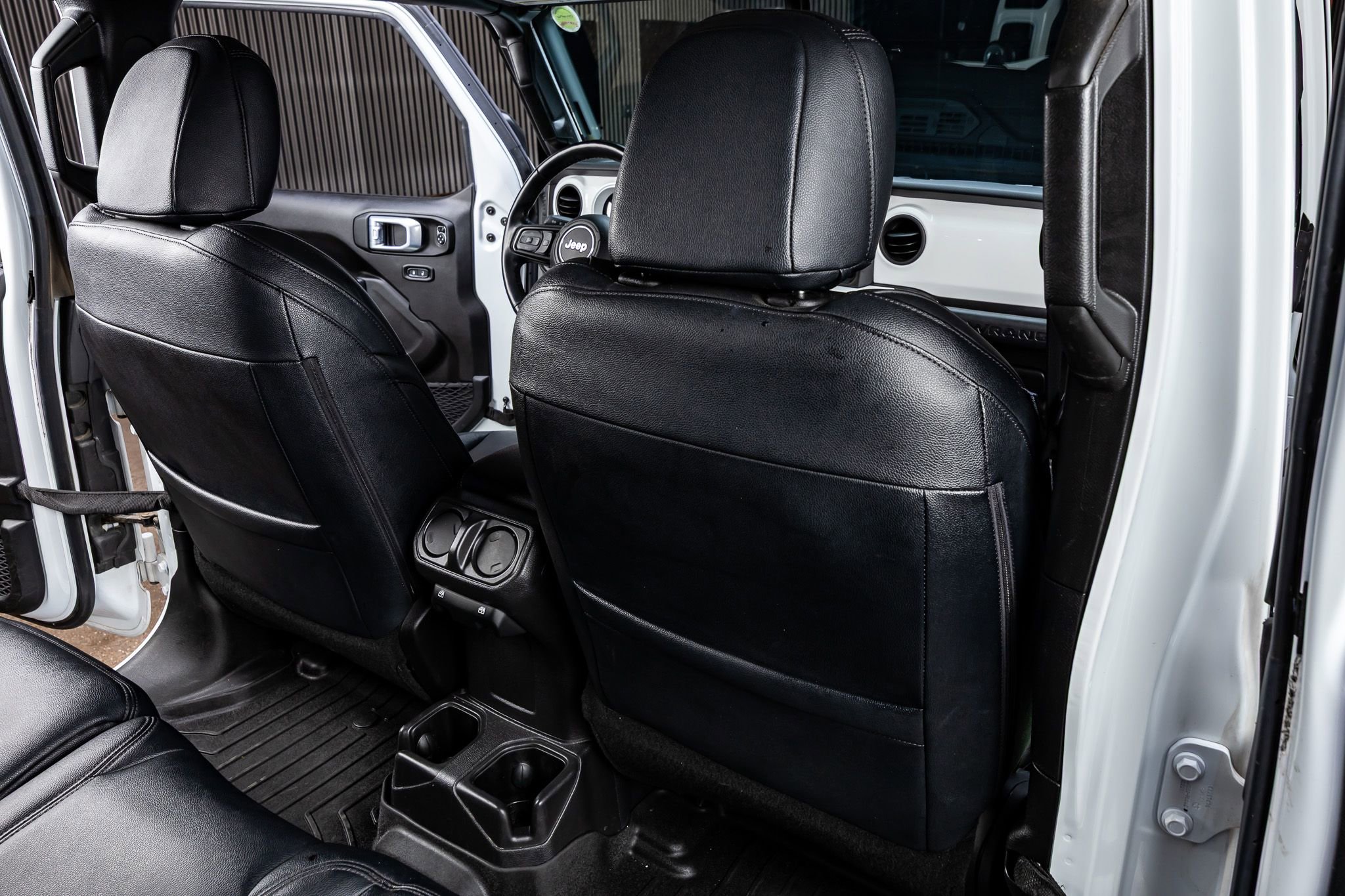 Used 2021 Jeep Wrangler Unlimited Sport image 31