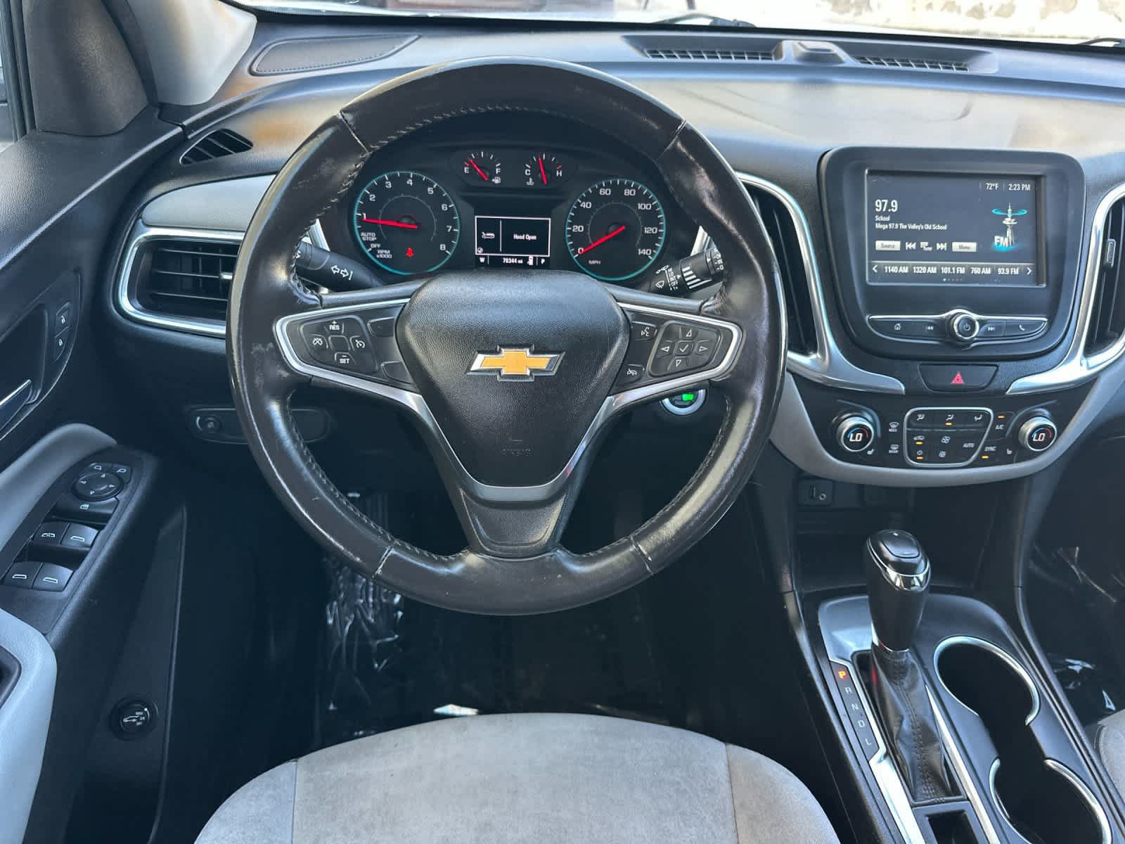 Used 2018 Chevrolet Equinox LT FWD image 15