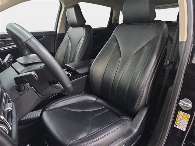 Certified 2022 Lincoln Nautilus AWD image 12