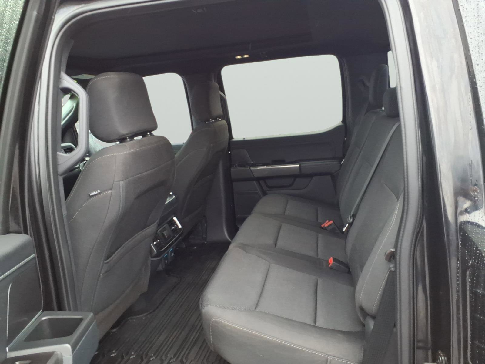 Used 2022 Ford F150 XLT w/ Equipment Group 302A High image 9