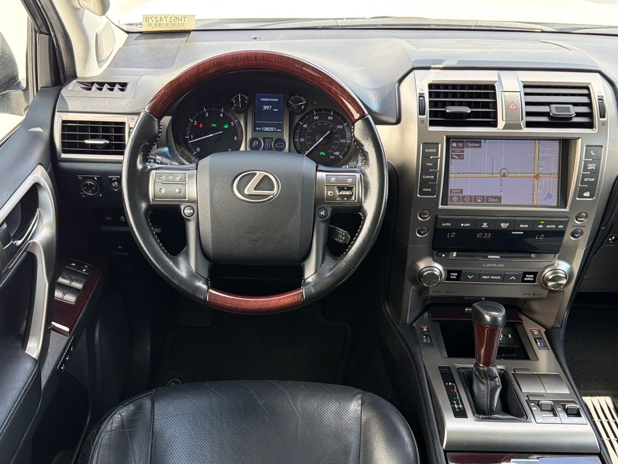 Used 2017 Lexus GX 460 Premium w/ Premium Package AWD/4WD image 27