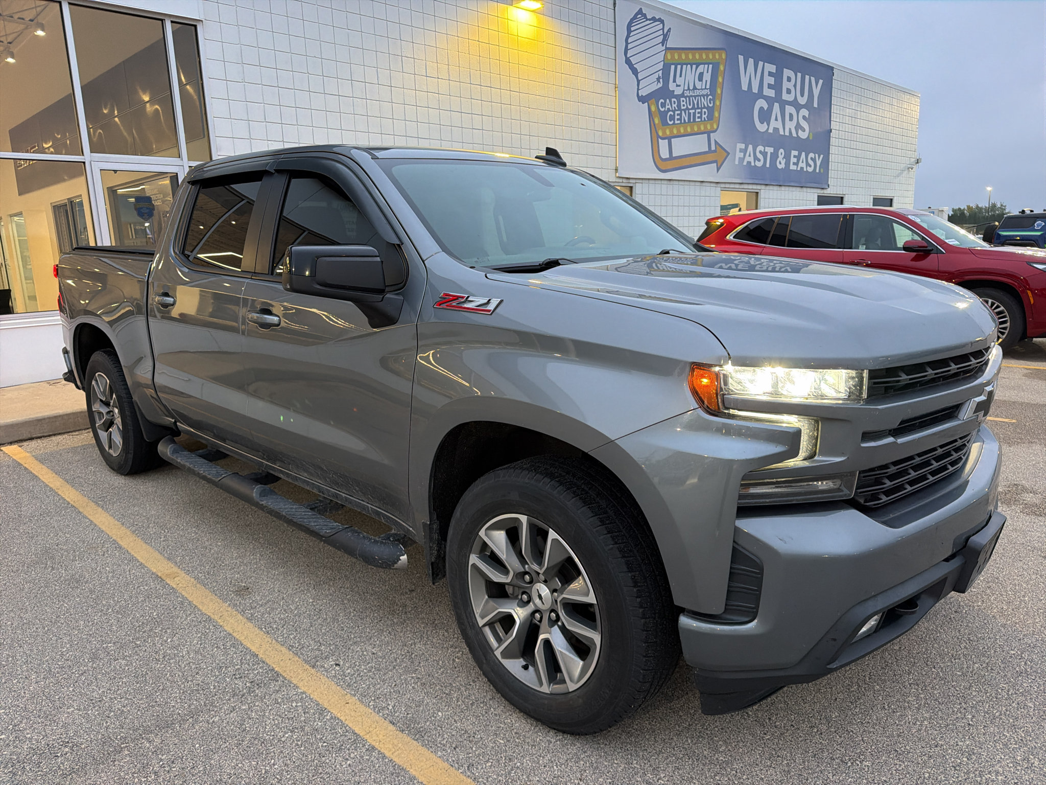 Used 2020 Chevrolet Silverado 1500 RST w/ True North Edition AWD/4WD image 2