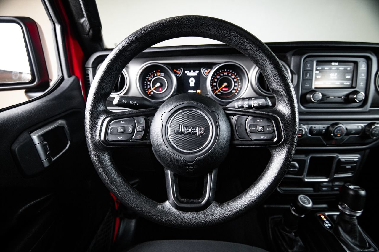 Used 2018 Jeep Wrangler Unlimited Sport AWD/4WD image 25
