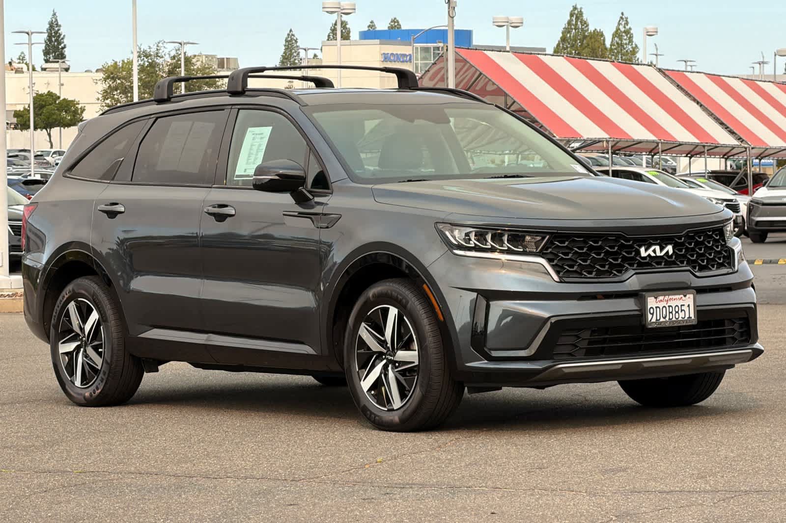 Used 2022 Kia Sorento S FWD image 5