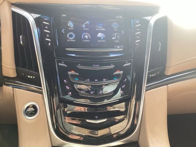 Used 2018 Cadillac Escalade Platinum image 26