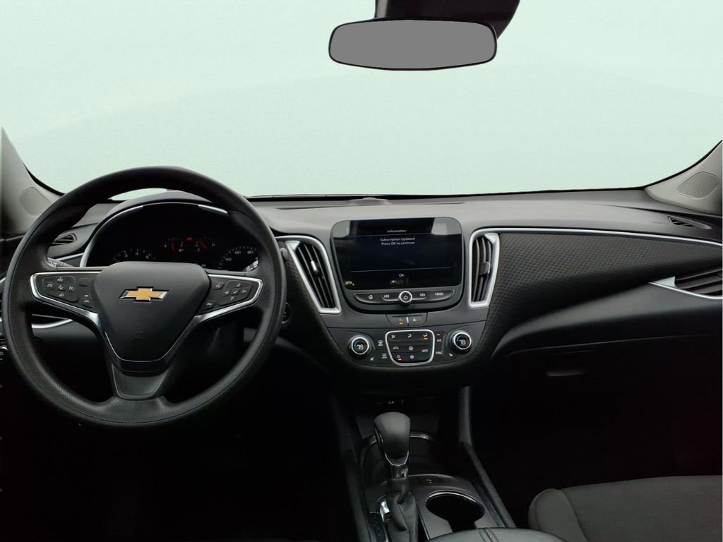 Used 2024 Chevrolet Malibu LT image 14