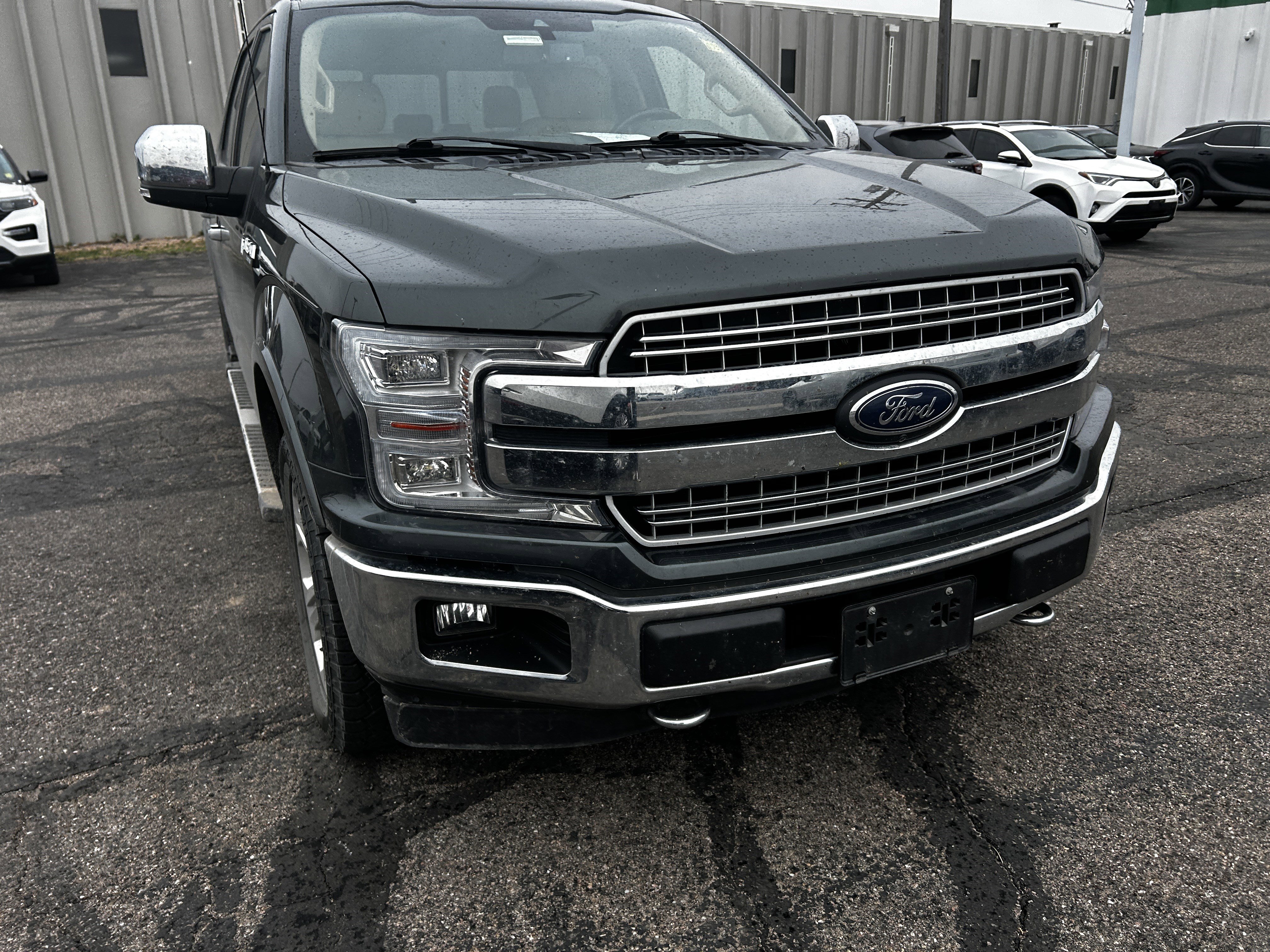 Used 2018 Ford F150 Lariat w/ Equipment Group 502A Luxury AWD/4WD image 7