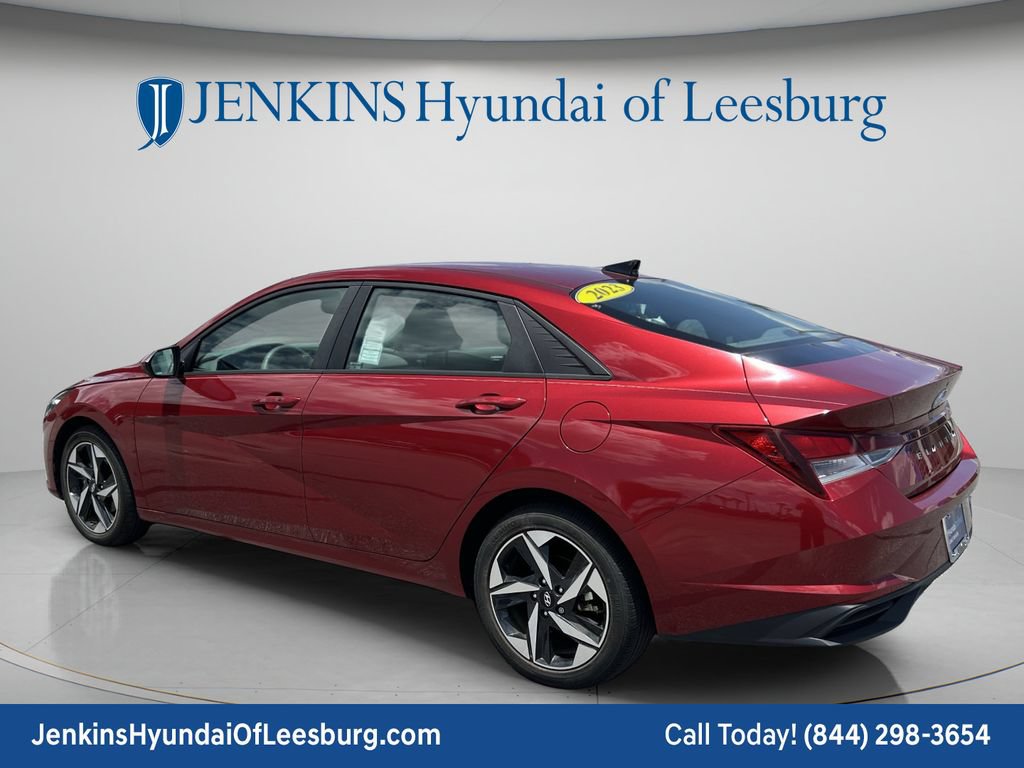 Certified 2023 Hyundai Elantra SEL w/ Convenience Package FWD image 8