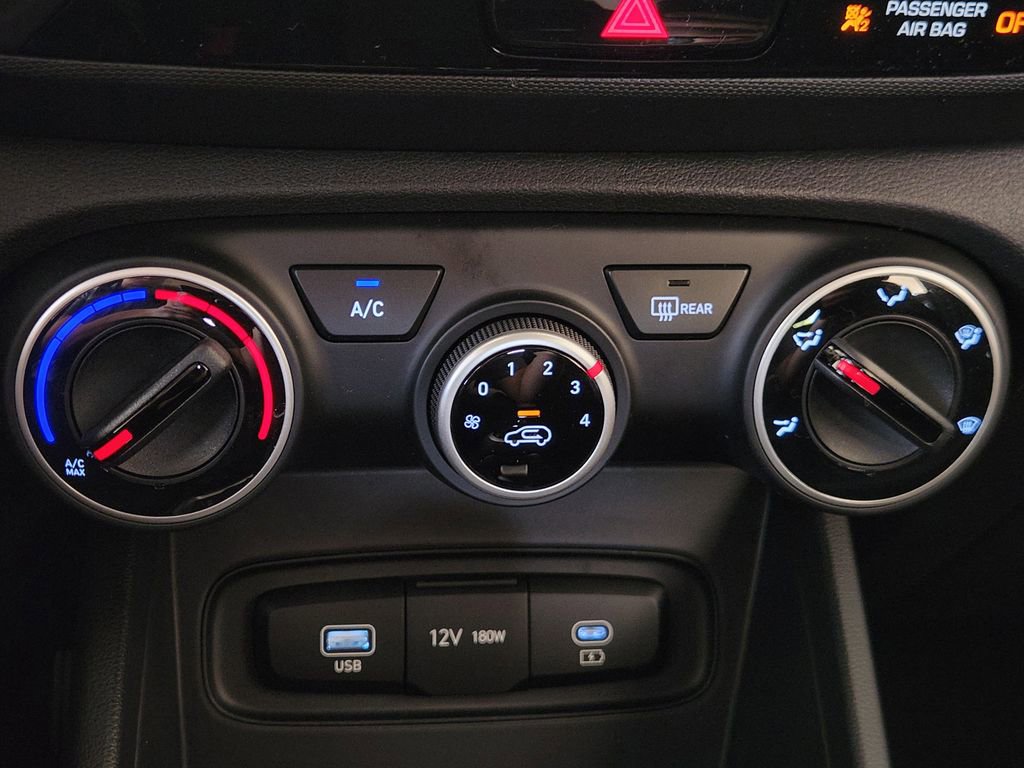 New 2026 Hyundai Venue SE FWD image 15