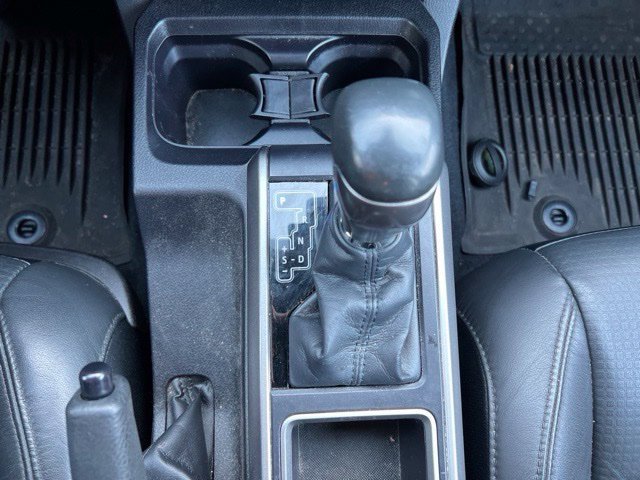 Used 2021 Toyota Tacoma Limited AWD/4WD image 21