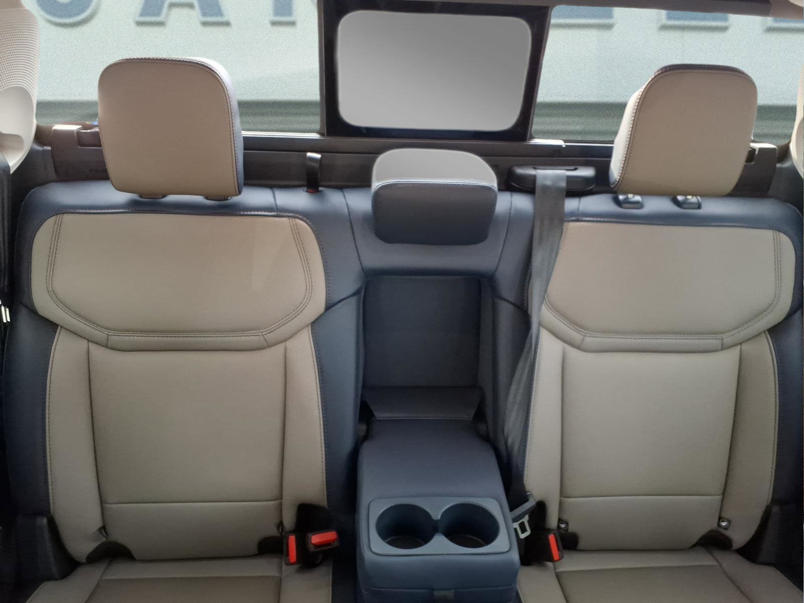 New 2026 Ford Maverick Lariat w/ 4K Tow Package image 11