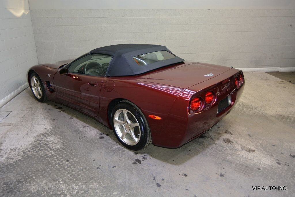 Used 2003 Chevrolet Corvette Convertible w/ Preferred Equipment Group1 RWD image 5