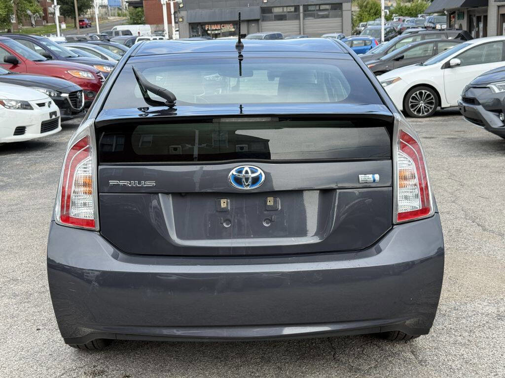 Used 2013 Toyota Prius Two FWD image 10