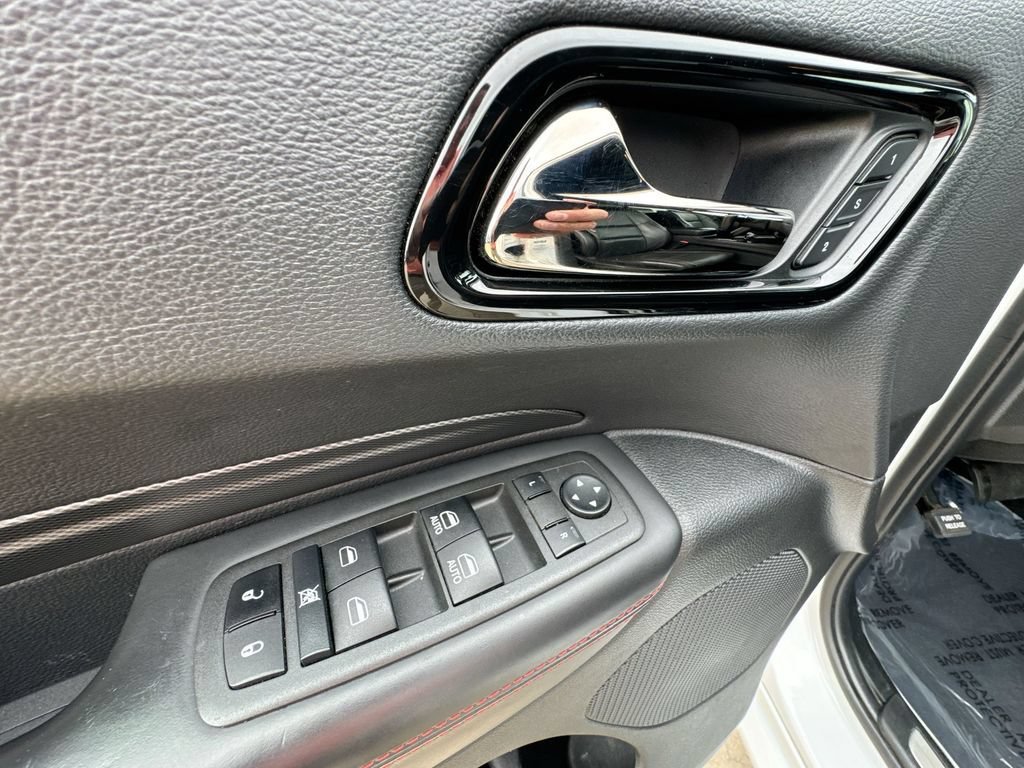 Used 2023 Dodge Durango R/T AWD/4WD image 24