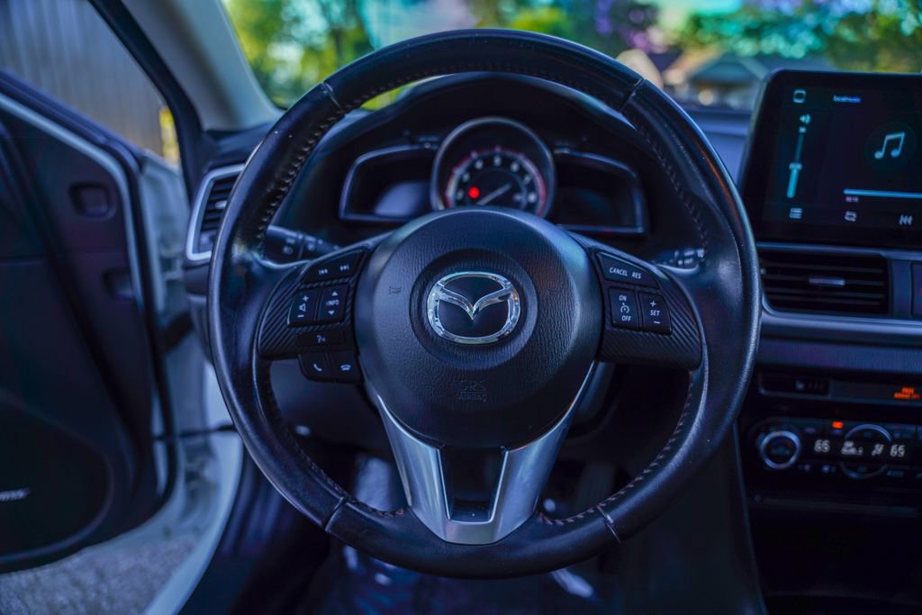 Used 2014 MAZDA MAZDA3 s Grand Touring FWD image 18