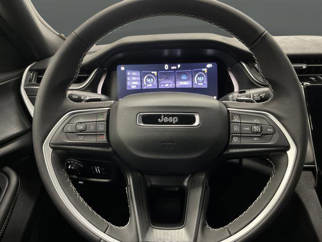 New 2025 Jeep Grand Cherokee Laredo X w/ Trailer Tow Package image 14