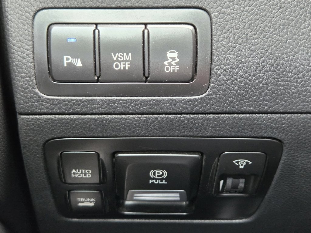 Used 2012 Hyundai Equus Ultimate RWD image 22