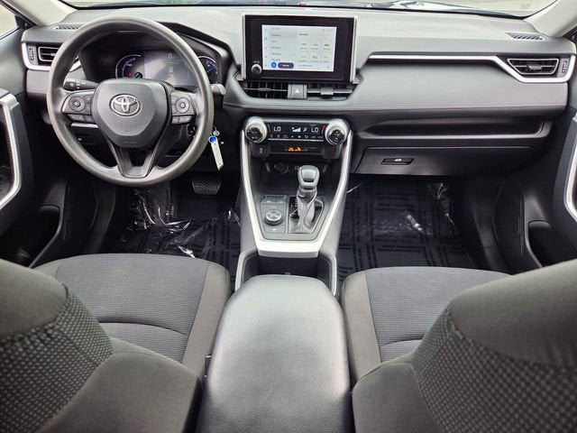 Used 2023 Toyota RAV4 LE AWD/4WD image 12