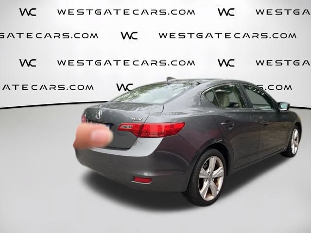 Used 2013 Acura ILX w/ Premium Package FWD image 11