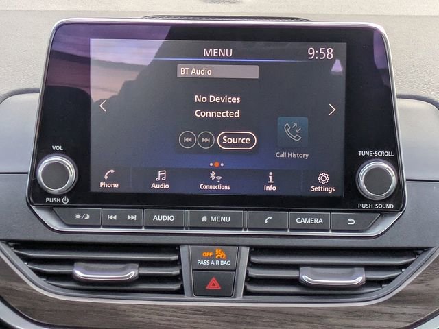 Used 2024 Nissan Altima 2.5 SV image 17