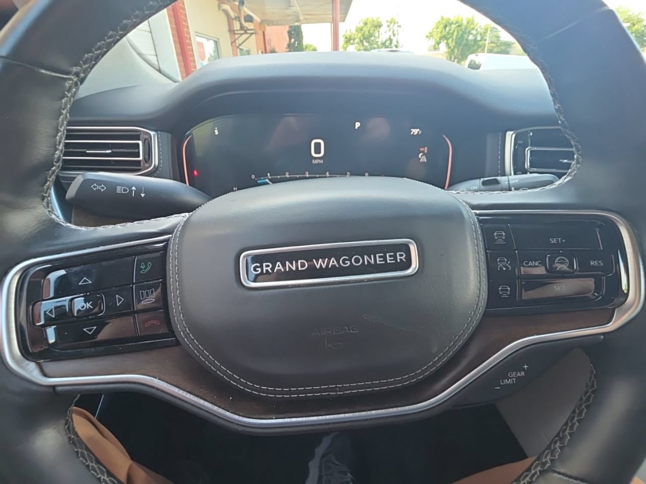 Used 2022 Jeep Grand Wagoneer Series II w/ Convenience Group III AWD/4WD image 36