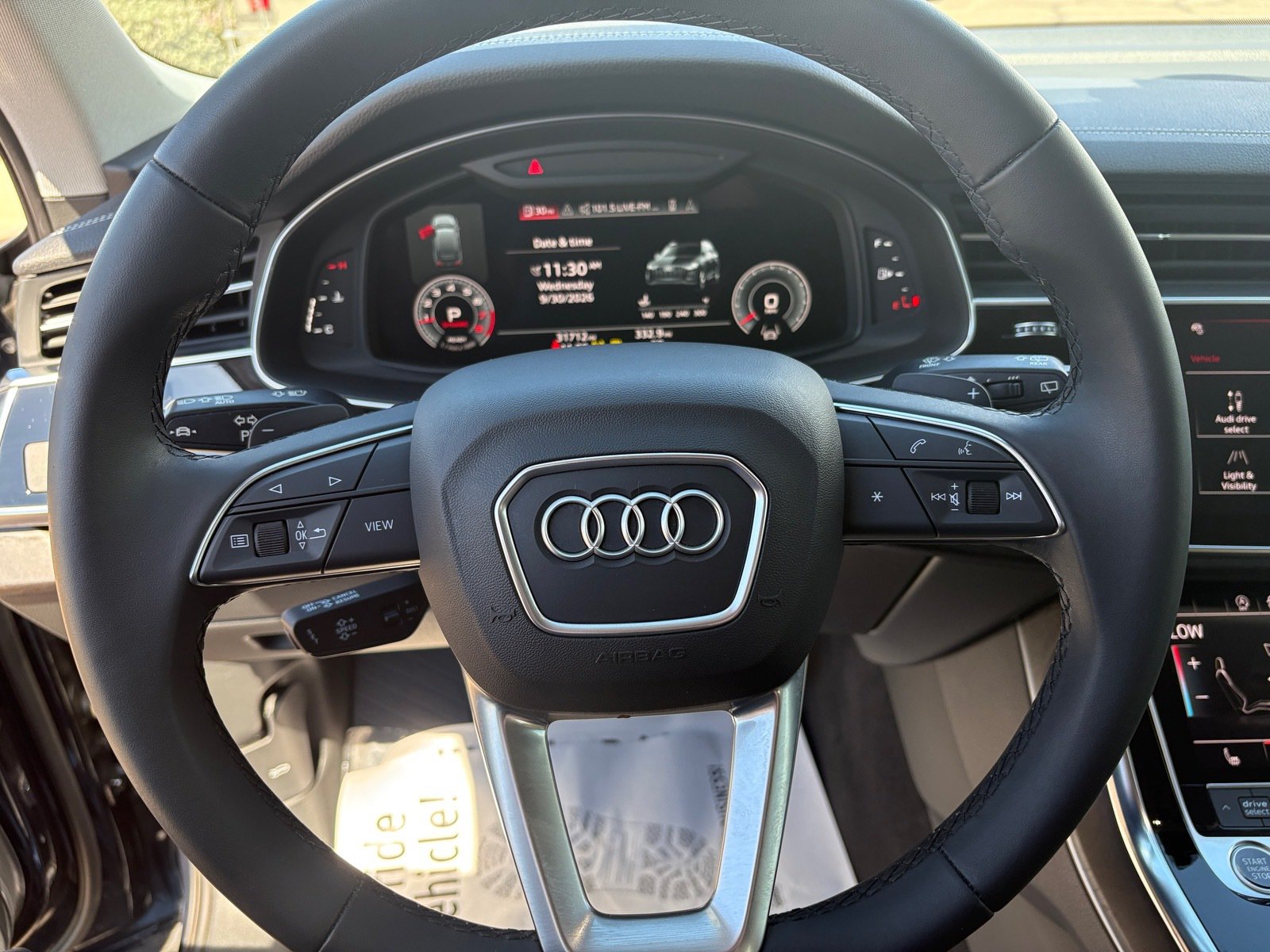 Used 2023 Audi Q7 2.0T Premium w/ Convenience Package AWD/4WD image 23