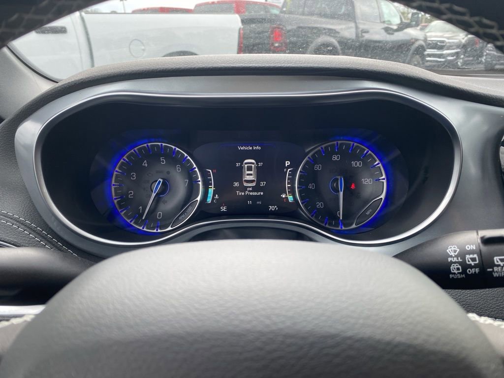 New 2026 Chrysler Pacifica Limited w/ S Appearance Package image 27