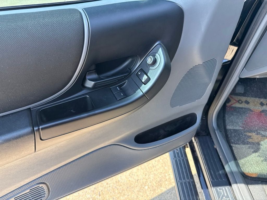 Used 2011 Ford Ranger Sport RWD image 12