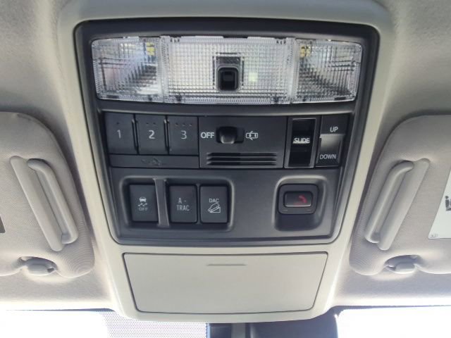 Used 2022 Toyota 4Runner SR5 Premium w/ Moonroof Package image 38